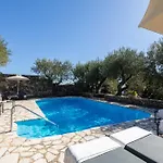 Spartilas Villa Pyrgi (Corfu)