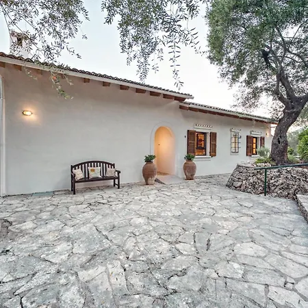 Villa Spartilas *