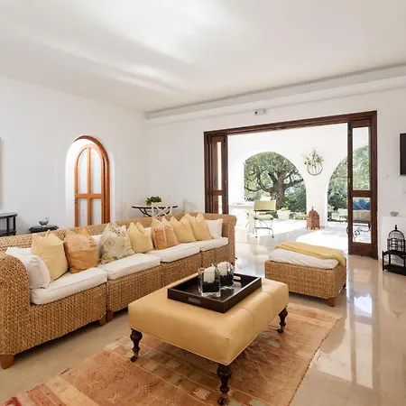 Villa Spartilas *