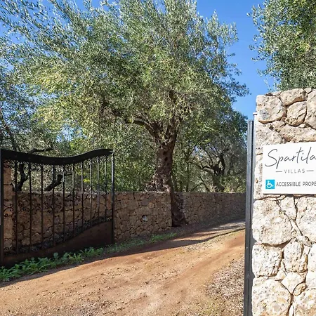 Spartilas * Pyrgi (Corfu)