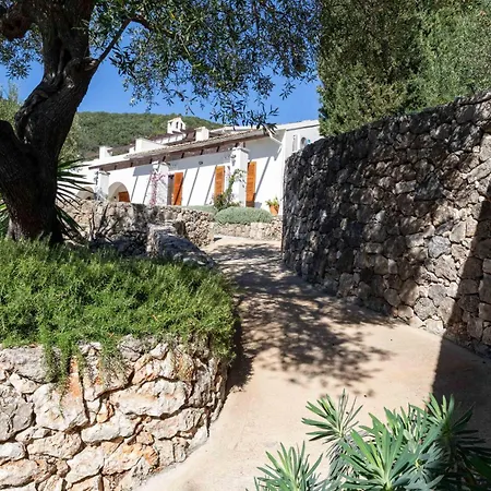 Villa Spartilas *