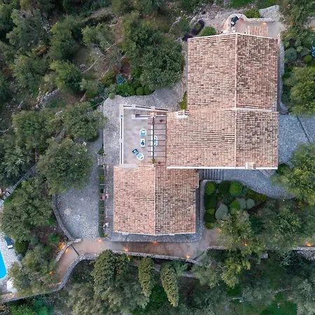 Spartilas * Pyrgi (Corfu)