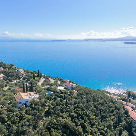 Spartilas فيلة *