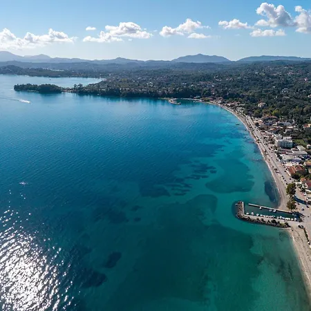 فيلة Spartilas Pyrgi (Corfu)